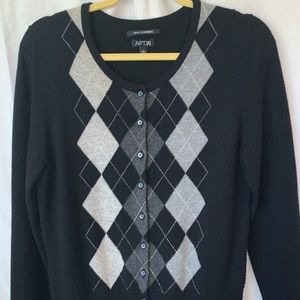 100% Cashmere Cardigan